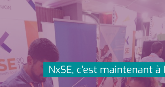 Stands d'exposition avec bannière NxSE et texte "NxSE, c’est maintenant à Paris".